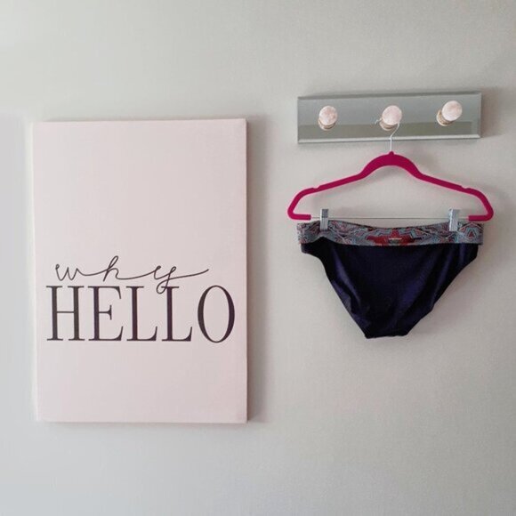 NWOT Skye black & multicolour print bikini bottom - Picture 6 of 7